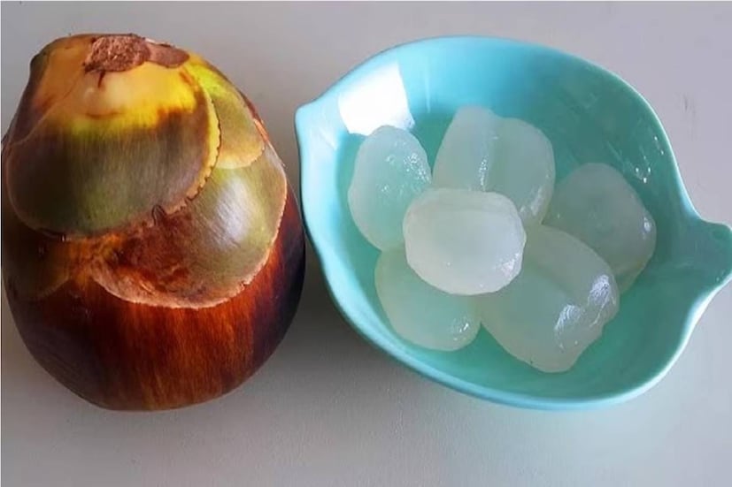 তালশাঁসে থাকা জলীয় অংশ শরীরে জলশূন্যতা দূর করতে সাহায্য। তালশাঁসে রয়েছে ভিটামিন সি ও বি কমপ্লেক্স যা শরীরের জন্য বিশেষভাবে উপকারী। তালশাঁসে রয়েছে ভিটামিন এ, যা দৃষ্টিশক্তিকে প্রখর করতে সাহায্য করে।