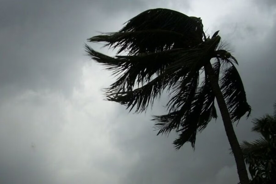  মোকার কাঁটা নেই৷ গরমের অস্বস্তি আর নয়৷ এবার দক্ষিণবঙ্গজুড়ে নামছে স্বস্তি৷