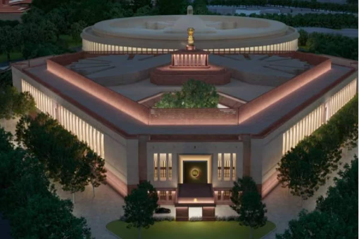 New Parliament Building | Narendra Modi: ত্রিভূজাকৃতি ভবন, ঝাঁ চকচকে ...