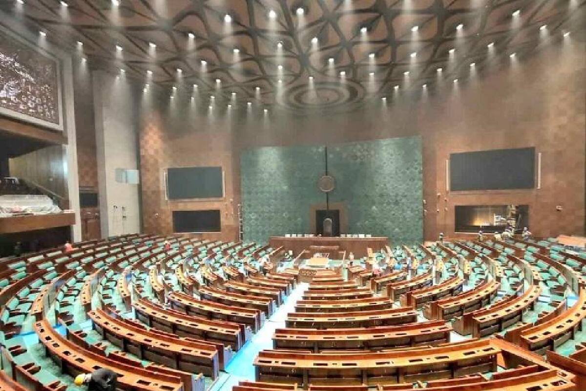 New Parliament Building | Narendra Modi: ত্রিভূজাকৃতি ভবন, ঝাঁ চকচকে ...