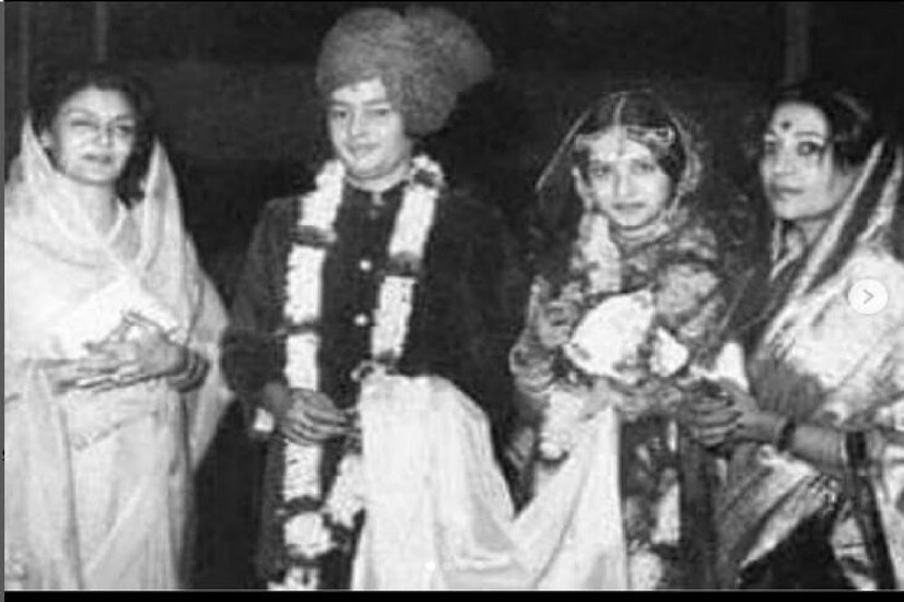 ছোট বোন রিয়া আর নিজের ছোটবেলা বেশ কিছু ছবি শেয়ার করেন রাইমা৷ 