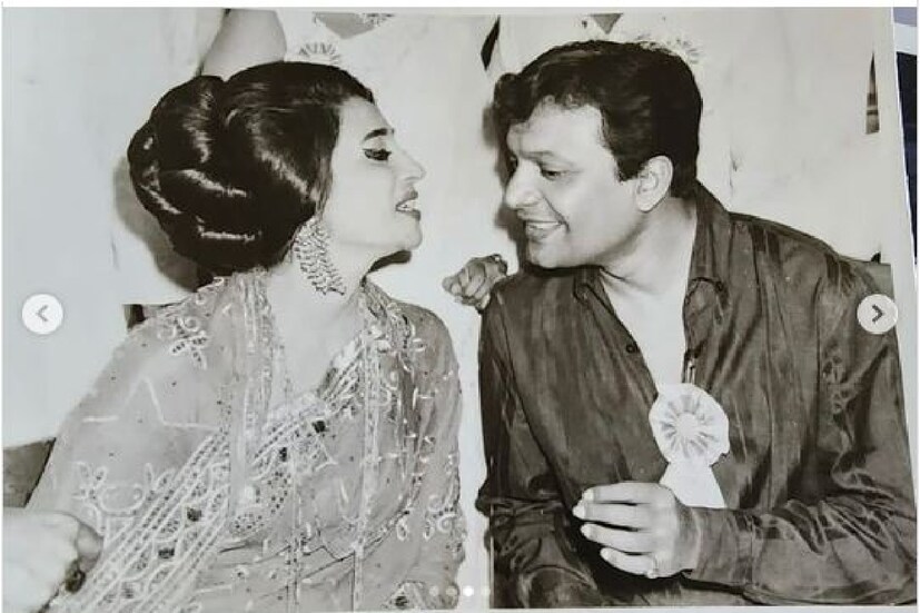 ‘স্মৃতিটুকুই যা আছে’৷ একগুচ্ছ সাদা কালো ছবিগুলির ছবির মধ্যে একটিতে দেখা যাচ্ছে, উত্তম কুমারকে মজা করে কিছু একটা বলছেন মিসেস সেন৷ উত্তমও ঠোঁটের কোণে তাঁর সেই ভুবন ভোলানো হাসি রেখে মন দিয়ে শুনছেন তাঁর কথা৷
