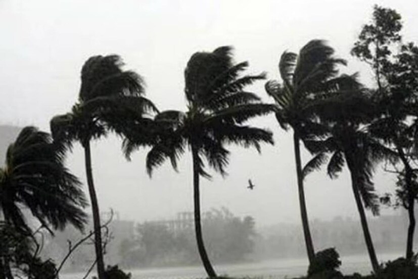 সাধারণত কালবৈশাখীর মেঘ তৈরি হয় ছোটনাগপুর মালভূমিতে৷ অর্থাৎ ভৌগোলিক অবস্থানগত দিক থেকে যার অবস্থান কলকাতার উত্তর পশ্চিম দিকে৷ ঝড়ের গতিবেগ হয় ঘণ্টায় অন্তত ৫৪ কিলোমিটার৷ 