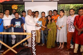 নন্টে ফন্টের ট্রেলার লঞ্চ অনুষ্ঠানে ছবির কলাকুশলীরা