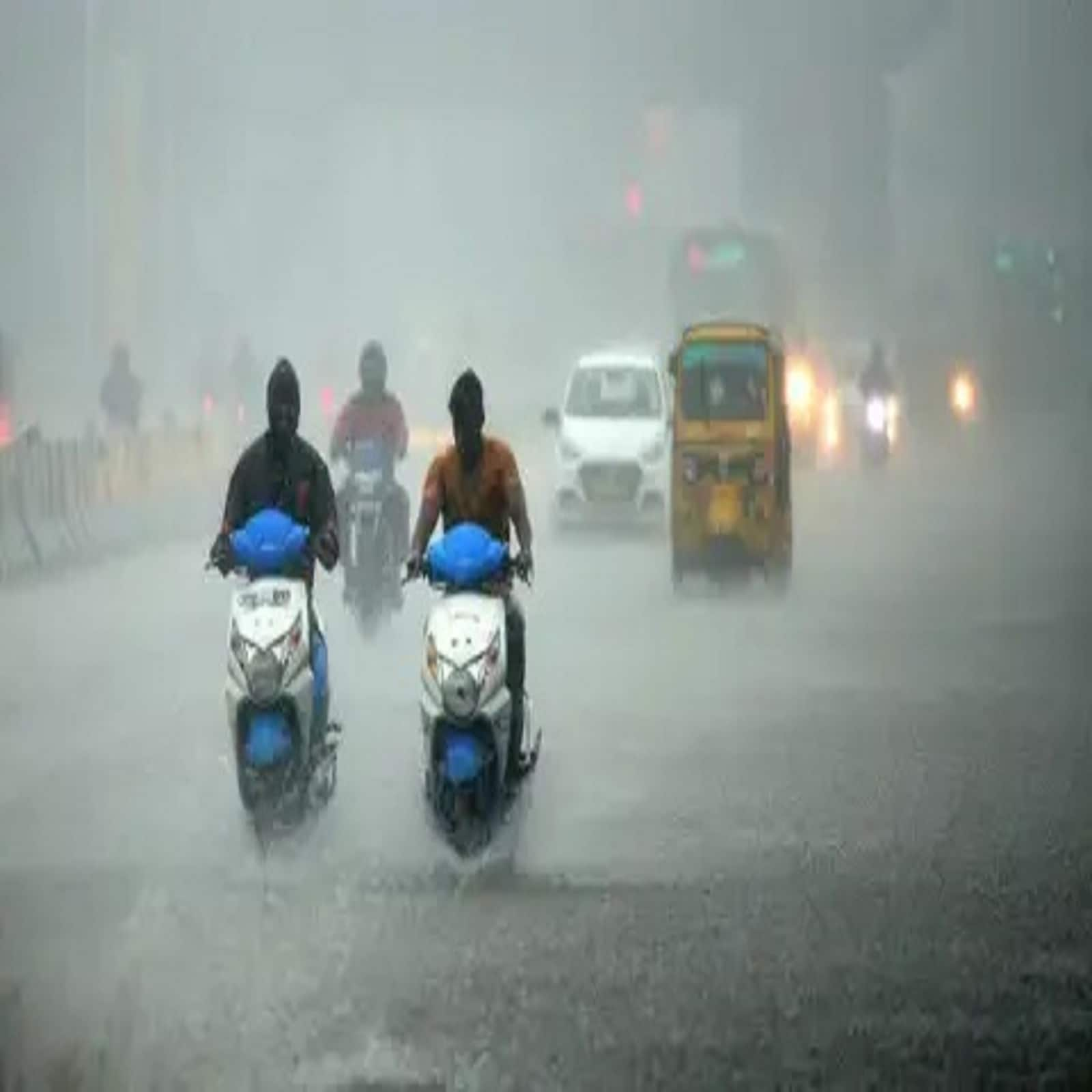 West Bengal Weather Update হাতে মাত্র দু ঘণ্টা তারপরেই নামবে তুমুল বৃষ্টি তোলপাড় করা 0540