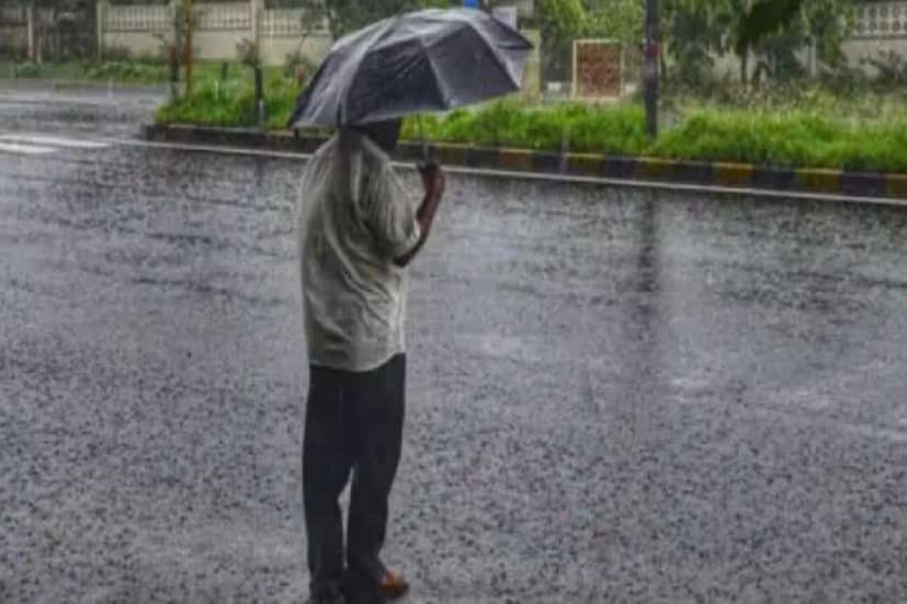 আজ নাগাল্যান্ড, মণিপুর, মিজোরাম, ত্রিপুরা, মধ্যপ্রদেশ, বিদর্ভ, ছত্তিশগড়, তটবর্তী অন্ধ্রপ্রদেশ, ইয়ানম, তেলেঙ্গানা, রায়লসীমা, কর্নাটক, কেরল, এবং মাহে, তামিলনাড়ু, পুদুচেরি, করাইকলের আলাদা আলাদা জায়গায় বজ্রবিদ্যুৎ সহ বৃষ্টি হবে৷