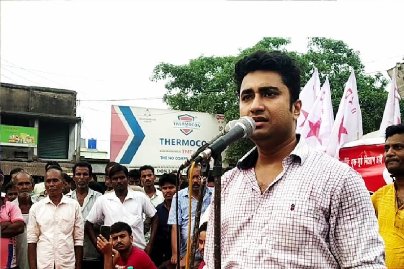 *পহেলি আরও জানিয়েছেন, অস্ত্রপচার হয়ে গেলেও এখনও তিন-চারদিন হাসপাতালে থাকতে হবে  শতরূপকে। ছবি সৌজন্যেঃ ফেসবুক।