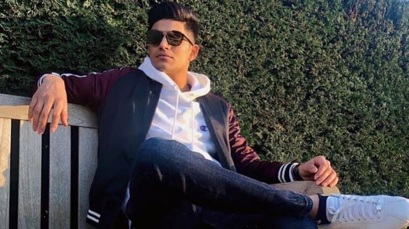 কিন্তু ভারতীয় বোর্ডের এক কর্তার দাবি, গিল জ্বরে মাথাই তুলতে পারছেন না। ফলে তাঁর বিশ্বকাপের অন্তত দুটি ম্যাচে খেলা প্রায় অসম্ভব। 