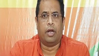 সৌমিত্র খাঁ।  