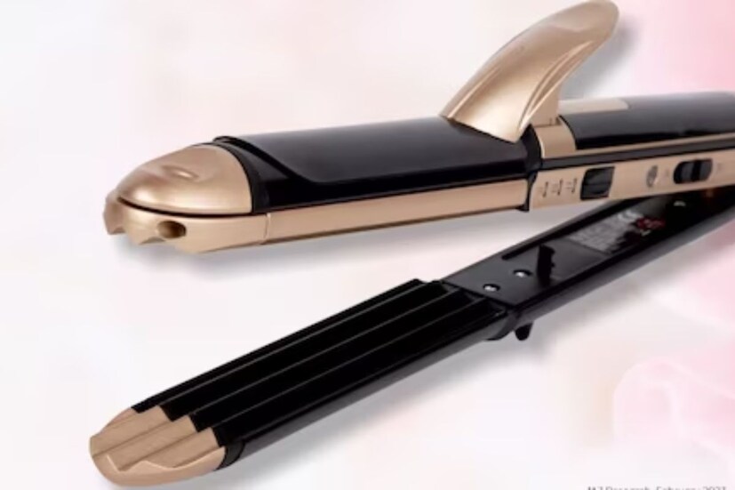 Syska Hair Straightener for Women -  গ্রাহকরা এটি Amazon থেকে মাত্র ৬৮১ টাকায় কিনতে পারবেন। এই স্ট্রেটনারে ৬০ সেকেন্ড দ্রুত গরম করার ফাংশন পাওয়া যায়। এছাড়াও, এটি তাপ ভারসাম্য প্রযুক্তি যুক্ত।