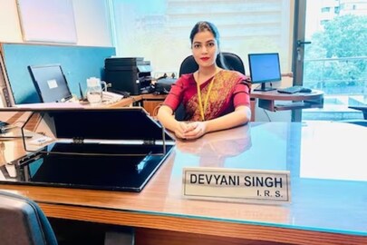 সপ্তাহে মাত্র দুইদিন পড়েই ইউপিএসসিতে সফল এই তরুণী! চাকরি সামলে কীভাবে করলেন অসম্ভবকে সম্ভব? জানুন