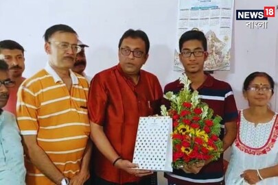 সম্বিতের বাড়িতে অভিষেক বন্দ্যোপাধ্যায়ের উপহার