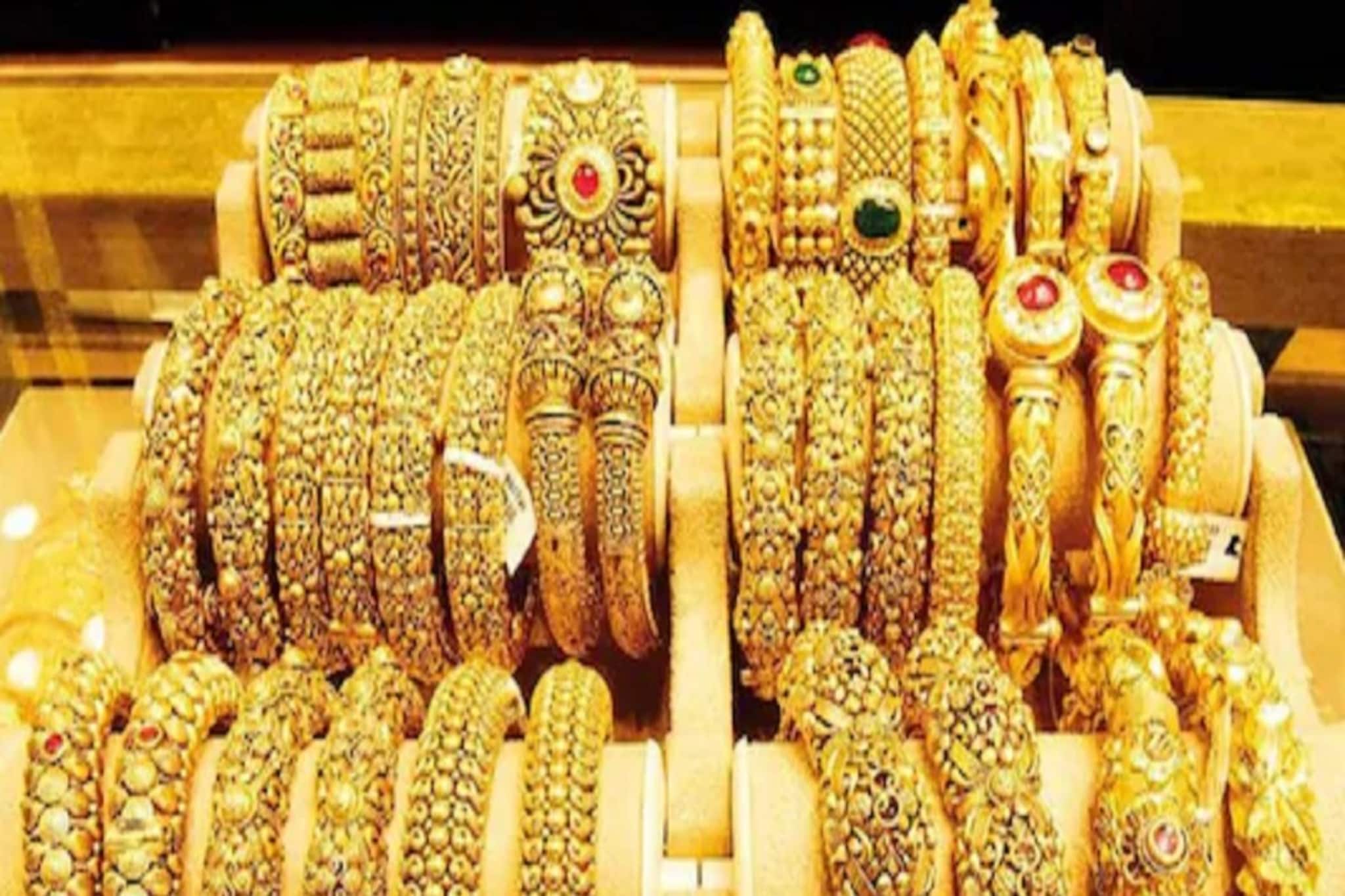 আরও বাড়ল দাম! জেনে নিন কত যাচ্ছে আজকের সোনা-রুপোর বাজারদর!