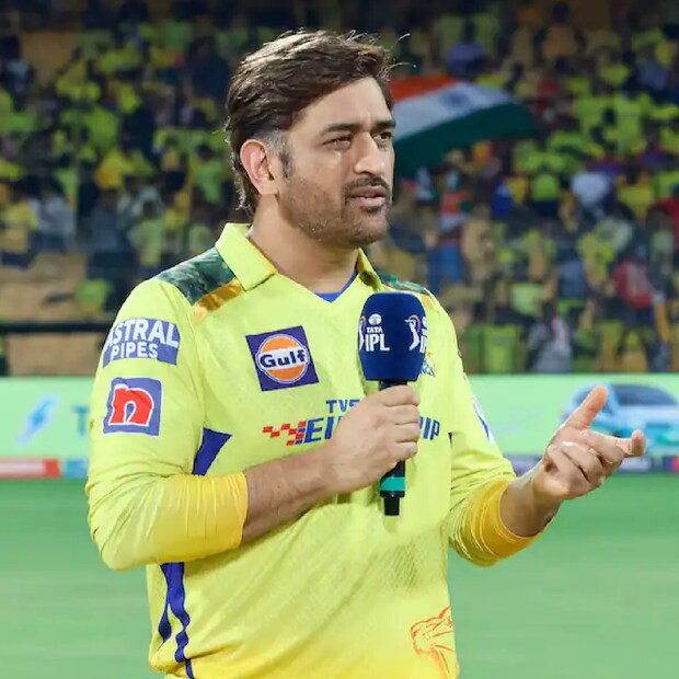 মদ্যপান একেবারেই পছন্দ করেন না এমএস ধোনি। ফিটনেস ধরে রাখা তাঁর কাছে সব থেকে জরুরি। 