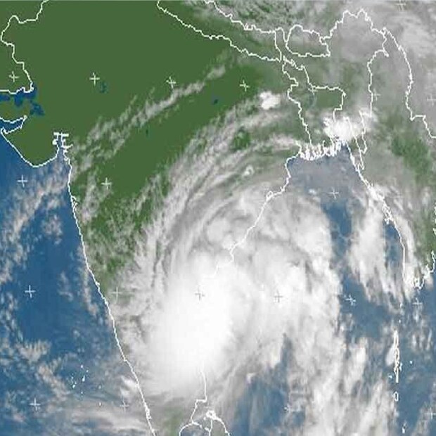 চরম শক্তিশালী ঘূর্ণিঝড় হিসেবে ১৪ই মে রবিবার দুপুরে মায়ানমারের সিতওয়ে (Sittwe) বন্দরের কাছাকাছি এটি ল্যান্ডফল করবে। বাংলাদেশের কক্সবাজার মহেশখালী টেকনাফ এলাকায় ব্যাপক ক্ষয়ক্ষতির আশঙ্কা ৷ পশ্চিমবঙ্গের উপকূলে মৎস্যজীবীদের জন্য শুধুমাত্র সতর্কবার্তা রয়েছে। 