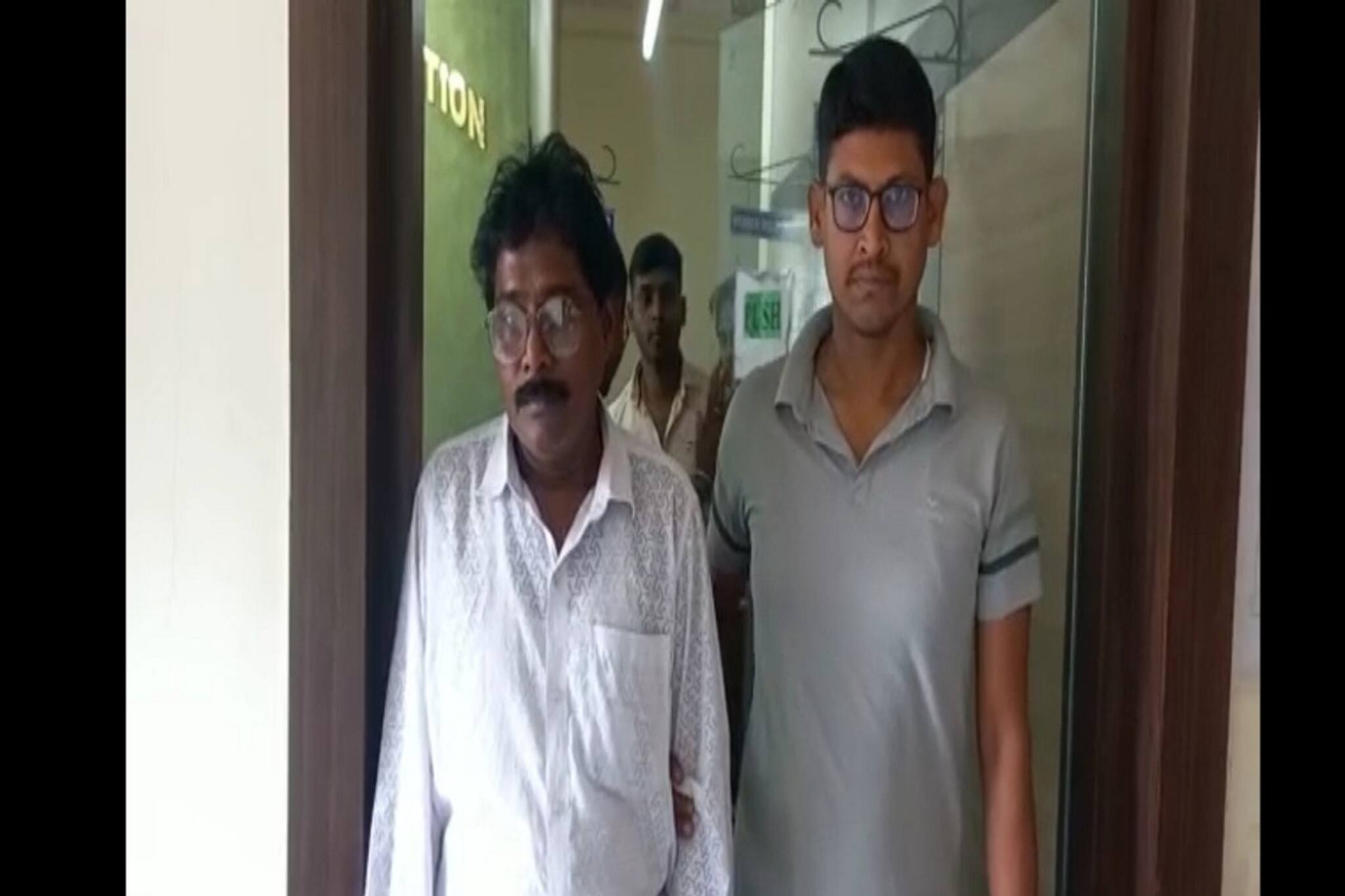 সল্টলেকে বসে ইউরোপ-আমেরিকায় প্রতারণা! ভুয়ো কলসেন্টার কাণ্ডে ধৃত হিসেব রক্ষক