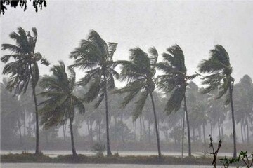রক্তচক্ষু নিয়ে সাগরে ফুঁসছে সাইক্লোন মোকা! বাংলার কোন জেলায় কতটা প্রভাব? জানুন