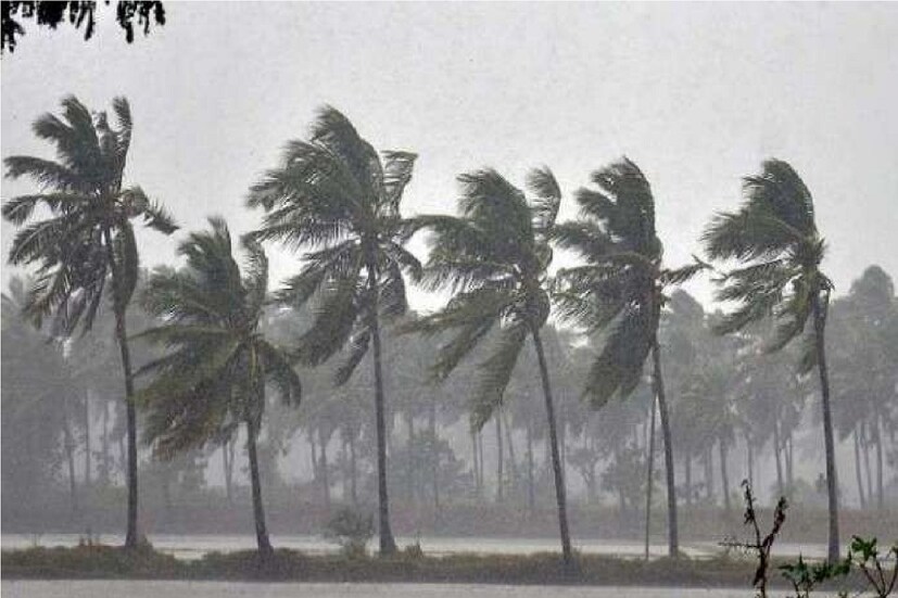 *কিন্তু গতকাল থেকে আবারও বেড়েছে তাপমাত্রা, পূর্বাভাস আগামী কয়েক দিন আরও বাড়বে তাপমাত্রা। তবে আগের মতো দাবদাহ এবং তাপপ্রবাহ থাকবে কিনা তার উত্তর একমাত্র সময় দিতে পারে। ফাইল ছবি।