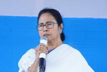 'আমাকে বাধ্য কোরো না ব্যবস্থা নিতে', ভরা মঞ্চ থেকে মমতার বকা!