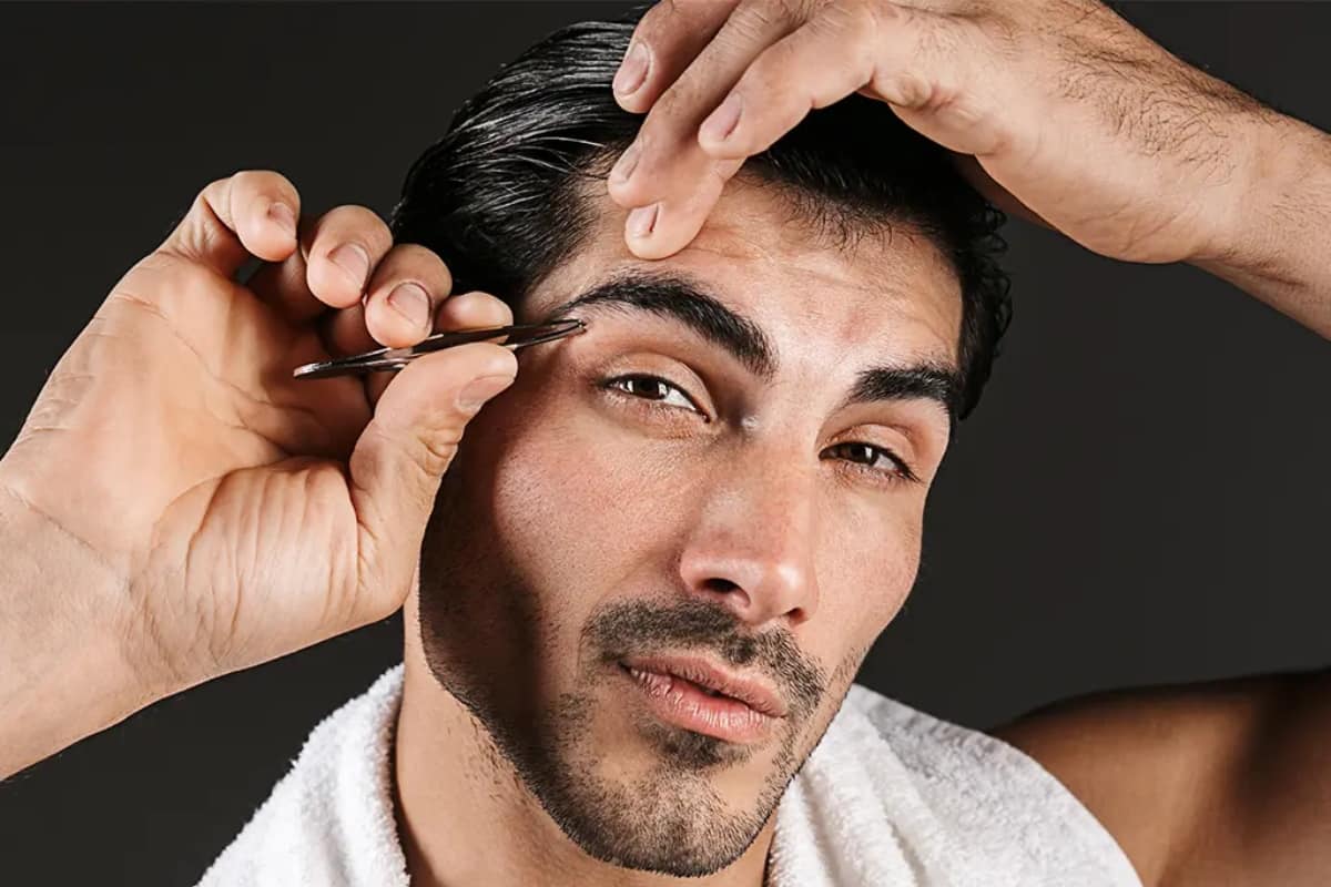 Joint Eyebrow Astrology জোড়া ভুরু থাকলেই ভরপুর সুখ? কার জীবনে নেমে আসবে অন্ধকার? জানুন জ্যোতিষ