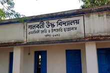 SC-ST দের জন্য তৈরি ছাত্রাবাস দিনের পর দিন বন্ধ! বাড়ছে ক্ষোভ
