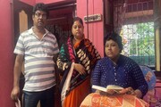 মারণ রোগ ক্যান্সারকে চ্যালেঞ্জ করে যুদ্ধ! উচ্চ মাধ্যমিকে নজরকাড়া সাফল্য তিয়াসার