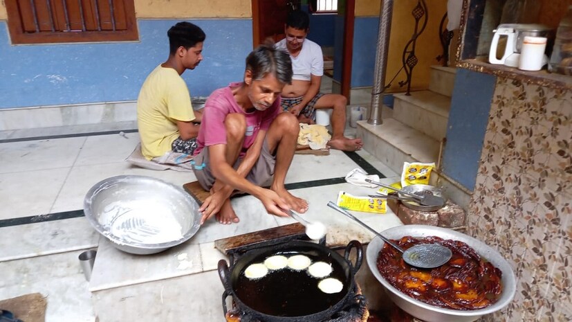 পশ্চিমবঙ্গের পাশাপাশি ওড়িশা, বিহার, উত্তরপ্রদেশ এবং মহারাষ্ট্রের মতো রাজ্যেও মালপোয়া অত্যন্ত জনপ্রিয়।  বিভিন্ন উপকরণ দিয়েই ছানার মালপোয়া তৈরি করা যায়।(ছবি ও লেখা: কৌশিক অধিকারী)