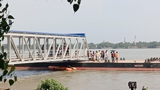 নদীতে ঝাঁপের ভিডিও করতে গিয়ে তলিয়ে গেল কিশোর 