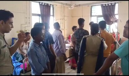 ভুল চিকিৎসায় যুবকের মৃত্যুর অভিযোগ বীরভূমের সিউড়ী সুপার স্পেশালিটি হাসপাতালে 