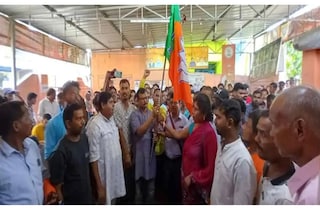 তৃণমূল ছেড়ে বিজেপিতে যোগদান 