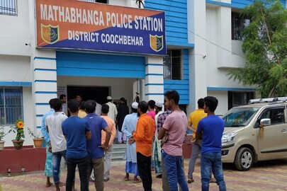 হারিয়ে যাওয়া ছেলের শোকে গলায় ফাঁস দিয়ে আত্মঘাতী বাবা!