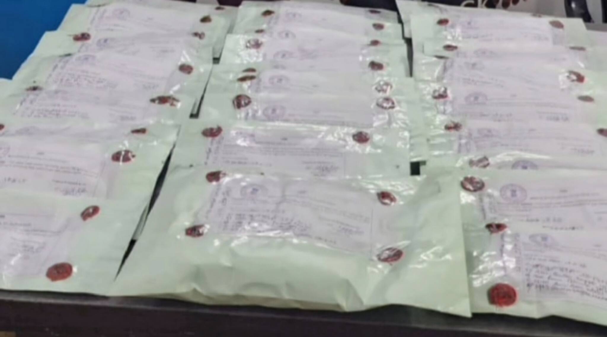 দুই কোটি টাকার এই জিনিস উদ্ধার বসিরহাটে! এসটিএফের জালে দুই!