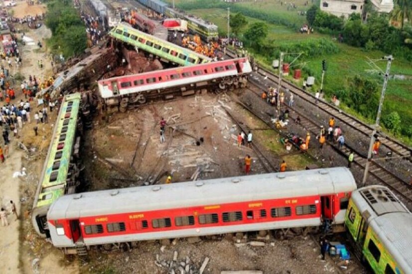 ওড়িশার বালাসোরে রেল দুর্ঘটনা পর রেল মন্ত্রকের তৈরি প্রাথমিক রিপোর্ট অনুযায়ী, আনুমানিক প্রায় ২৫ কোটি ৭৫ লক্ষ টাকার ক্ষয়ক্ষতি হয়েছে। (রিপোর্ট-- আবীর ঘোষাল)