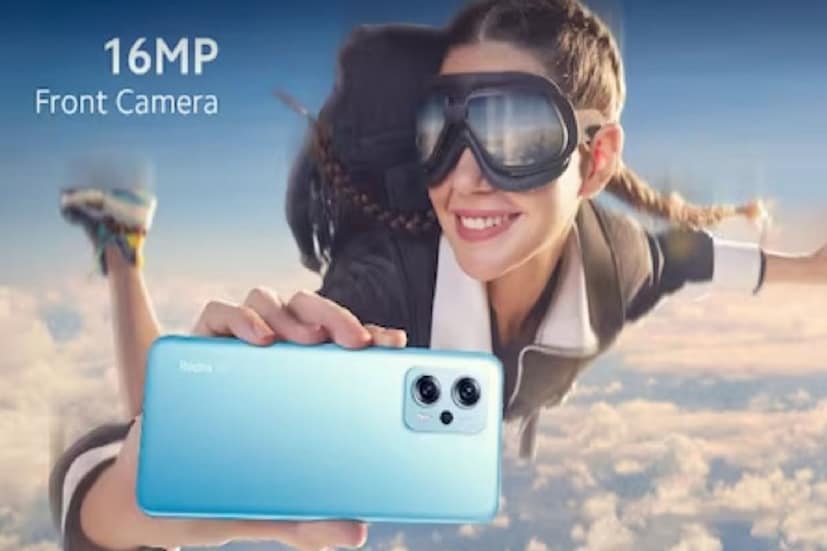 যে সকল গ্রাহক Redmi কোম্পানির ফোনের ফ্যান, তাঁদের জন্য রয়েছে দারুন সুখবর। কারণ Redmi কোম্পানির একটি ৫জি ফোনের দাম এক ধাক্কায় অনেকটাই কমে গিয়েছে। সুতরাং যাঁরা একটি নতুন ৫জি স্মার্টফোন কেনার কথা ভাবছেন, তাঁদের জন্য একটি দুর্দান্ত সুযোগ রয়েছে। Redmi কোম্পানির অফিসিয়াল সাইট থেকে জানা গিয়েছে যে, Redmi K50i 5G-এর দাম ১১,০০০ টাকা কম হয়েছে। এক নজরে দেখে নেওয়া যাক এই অফারের সমস্ত খুঁটিনাটি। photo source collected 