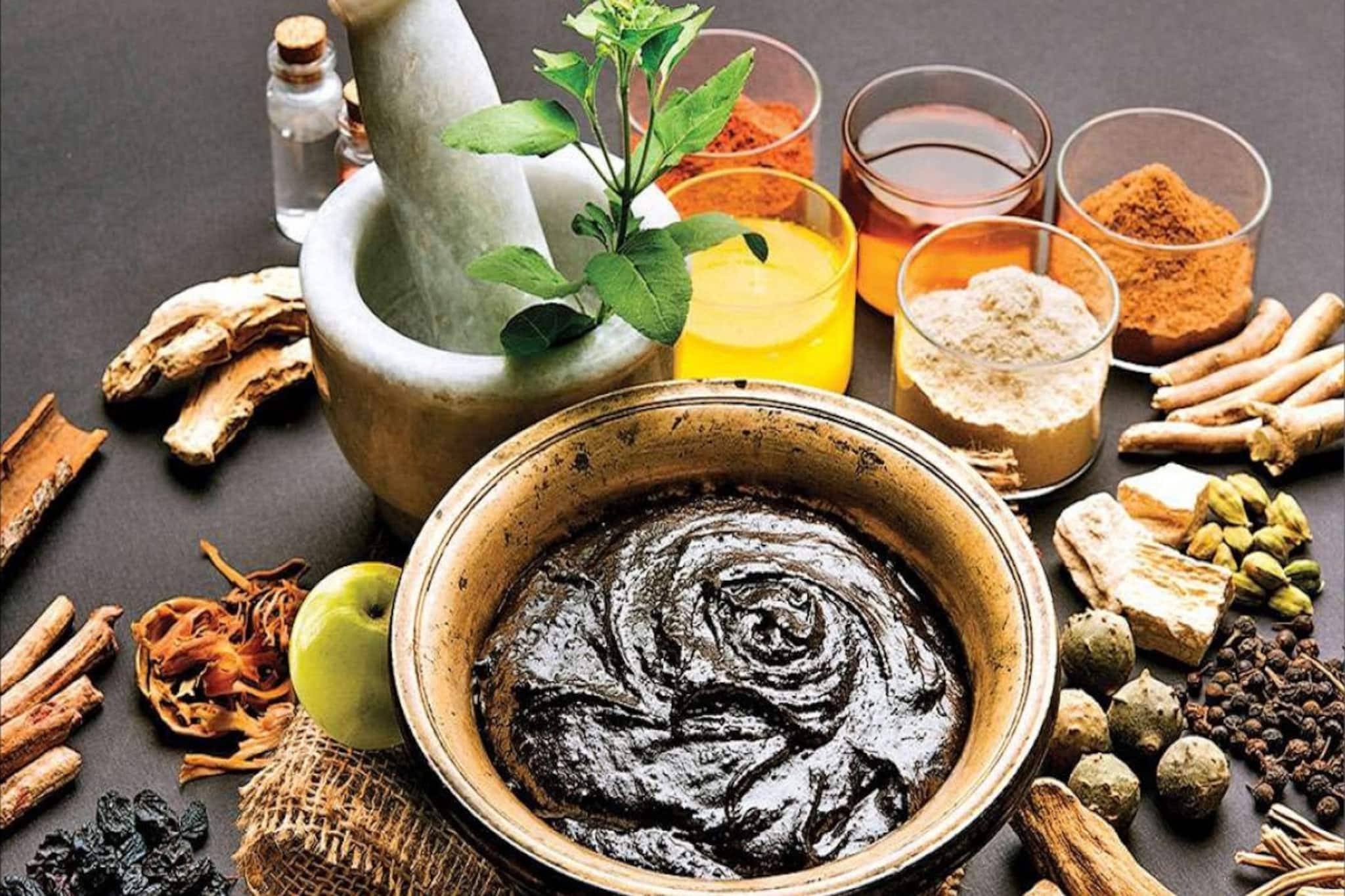 Ayurveda | Kidney Stone: আয়ুর্বেদিক ওষুধ খেলে কিডনিতে পাথর হয়? চিকিৎসকরা যা বলছেন জানলে চমকে যাবেন