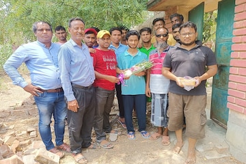 মেধাবীকে