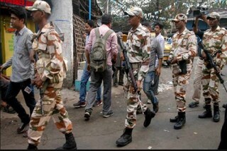 সাত জেলায় অবিলম্বে কেন্দ্রীয় বাহিনী মোতায়েনের নির্দেশ৷ 