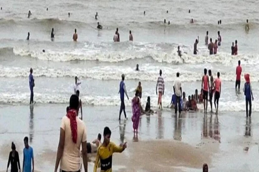 পূর্ব মেদিনীপুর জেলার হলদিয়া শিল্পাঞ্চল শহরের এদিনের তাপমাত্রা থাকবে সর্বোচ্চ ৩৮.৩ ডিগ্রি সেলসিয়াস এবং সর্বনিম্ন ২৯ ডিগ্রি সেলসিয়াস। সর্বনিম্ন তাপমাত্রা স্বাভাবিকের থেকে ২ ডিগ্রি বেশি। বাতাসে জলীয় বাষ্পের পরিমাণ ৭৭ শতাংশ।