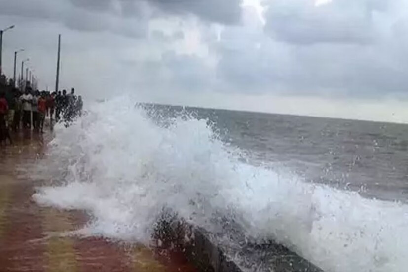 পূর্ব মেদিনীপুর জেলার কাঁথি শহরের এদিনের তাপমাত্রা থাকবে সর্বোচ্চ ৩৮.৮ ডিগ্রি সেলসিয়াস এবং সর্বনিম্ন ২৮.৮ ডিগ্রি সেলসিয়াস যা স্বাভাবিক সর্বনিম্ন তাপমাত্রা থেকে থেকে ২ ডিগ্রি বেশি। বাতাসে জলীয় বাষ্পের পরিমাণ ৭০ শতাংশ। 