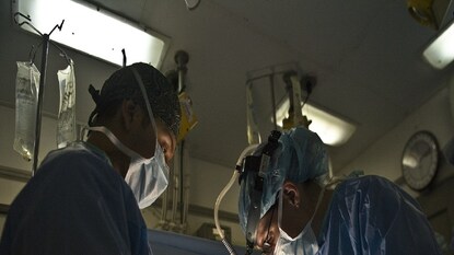 এনআরএস চিকিৎসকরা করলেন মিরাকেল এনআরএস চিকিৎসকরা করলেন মিরাকেল