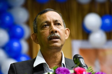 গৌতম
