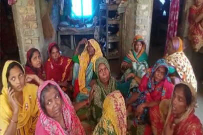 কান্নায় ভেঙে পড়েছে গোটা পরিবার
