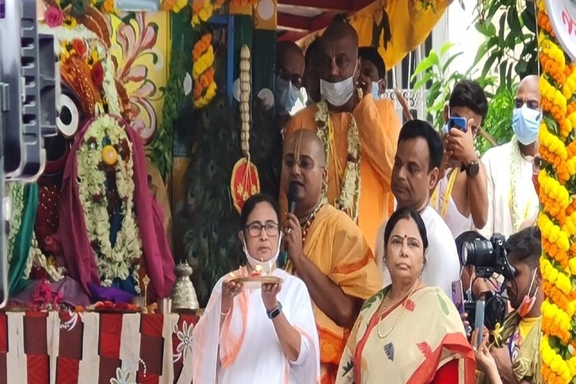 প্রধান অতিথি হিসাবে উপস্থিত থাকবেন  পশ্চিমবঙ্গের মাননীয়া মুখ্যমন্ত্রী মমতা বন্দ্যোপাধ্যায়। মিন্টো পার্কের কাছে ৩সি, অ্যালবার্ট রোডের (উত্তম কুমার সরণী) ইসকন মন্দির থেকে ২০ জুলাই, ২০২৩ তারিখে রথযাত্রার উদ্বোধন করবেন তিনি।