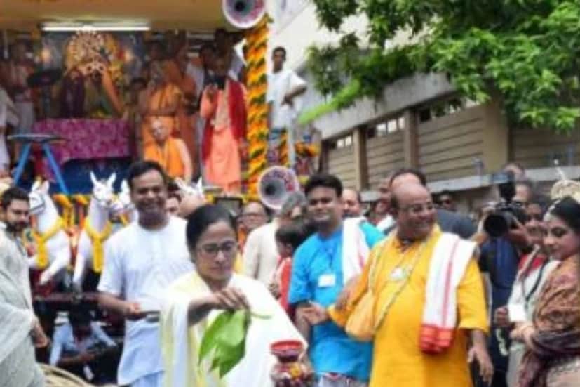 রথযাত্রার পথঃ মঙ্গলবার ২০ জুন, ২০২৩ মিন্টো পার্কের কাছে হাঙ্গরফোর্ড স্ট্রিট থেকে দুপুর ১:৩০ এ শুরু করে ৩সি অ্যালবার্ট রোড (ইসকন মন্দির) ->হাঙ্গরফোর্ড স্ট্রীট ->এজেসি বোস রোড->শরৎ বোস রোড->হাজরা রোড-> শ্যামাপ্রসাদ মুখার্জি রোড-> আশুতোষ মুখার্জি রোড-> চৌরঙ্গী রোড-> এক্সাইড মোড়-> জে এল নেহরু রোড-> আউটট্রাম রোড-> সোজা ব্রিগেড প্যারেড গ্রাউন্ডে গিয়ে থামবে।