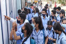 মাধ্যমিকের স্ক্রুটিনির ফলাফলে নজর, মেধাতালিকায় হতে পারে বিরাট বদল!