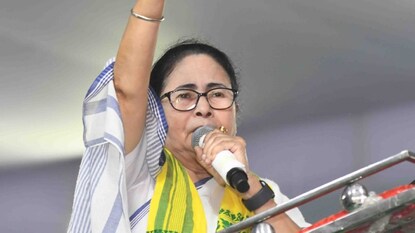 রাজ্যকে বিপুল আর্থিক অনুদান বিশ্বব্যাঙ্কের ! পঞ্চায়েত ভোটের পরেই বিশ্বব্যাঙ্কের সঙ্গে চুক্তিবদ্ধ হবে রাজ্য রাজ্যকে বিপুল আর্থিক অনুদান বিশ্বব্যাঙ্কের ! পঞ্চায়েত ভোটের পরেই বিশ্বব্যাঙ্কের সঙ্গে চুক্তিবদ্ধ হবে রাজ্য