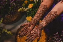 আষাঢ় মাসে 'এই' কারণে মেহেন্দি পরুন! সৌভাগ্য সহায় হবে সর্বদা, কিন্তু কারা পরবেন?