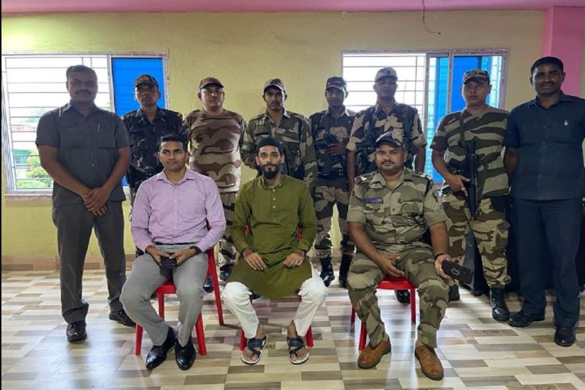 নিরাপত্তায় কেন্দ্রীয় বাহিনী, ভরসা পেয়ে প্রচারের গতি বাড়ালেন নওশাদ