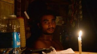 বিদ্যুৎ বিপর্যয়ের জেরে কলকাতার বিস্তীর্ণ অংশের বাসিন্দারা বাধ্য হয়েছেন বিনিদ্র রজনী কাটাতে