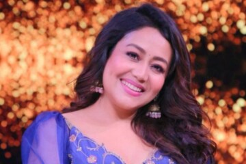 বিয়ের পরেই হুড়মুড়িয়ে বাড়ে ওজন! তবে কি অন্তঃসত্ত্বা? নেহার জবাব অবাক করবে